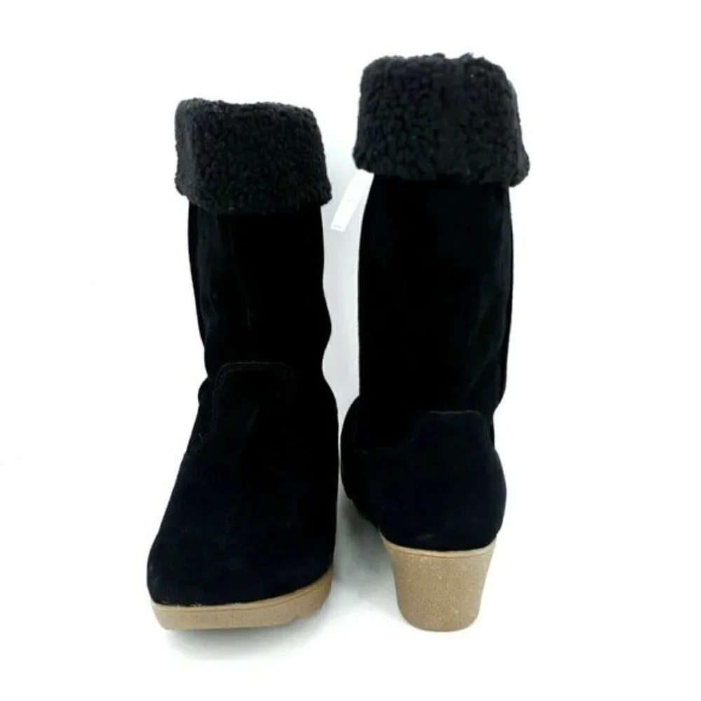 LANDS END Chalet Short Boots Faux Fur wedge 7B